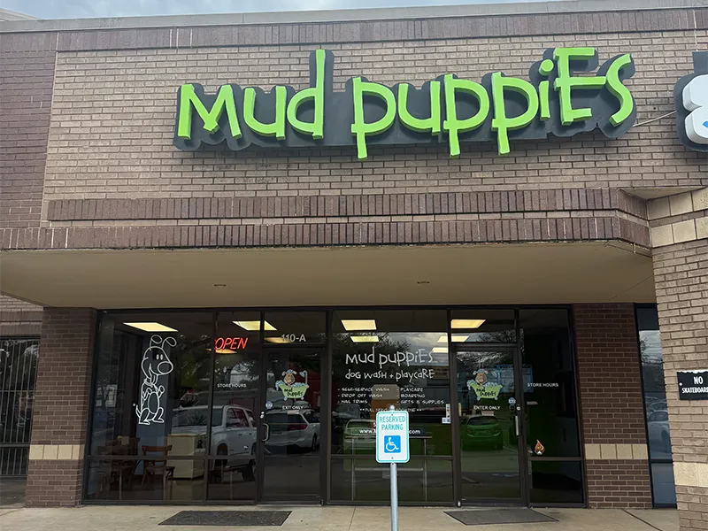 Mud Puppies Lake Creek location